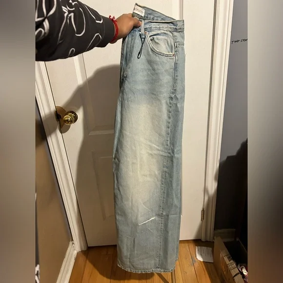 Zara Mid rise jeans - Picture 2 of 2